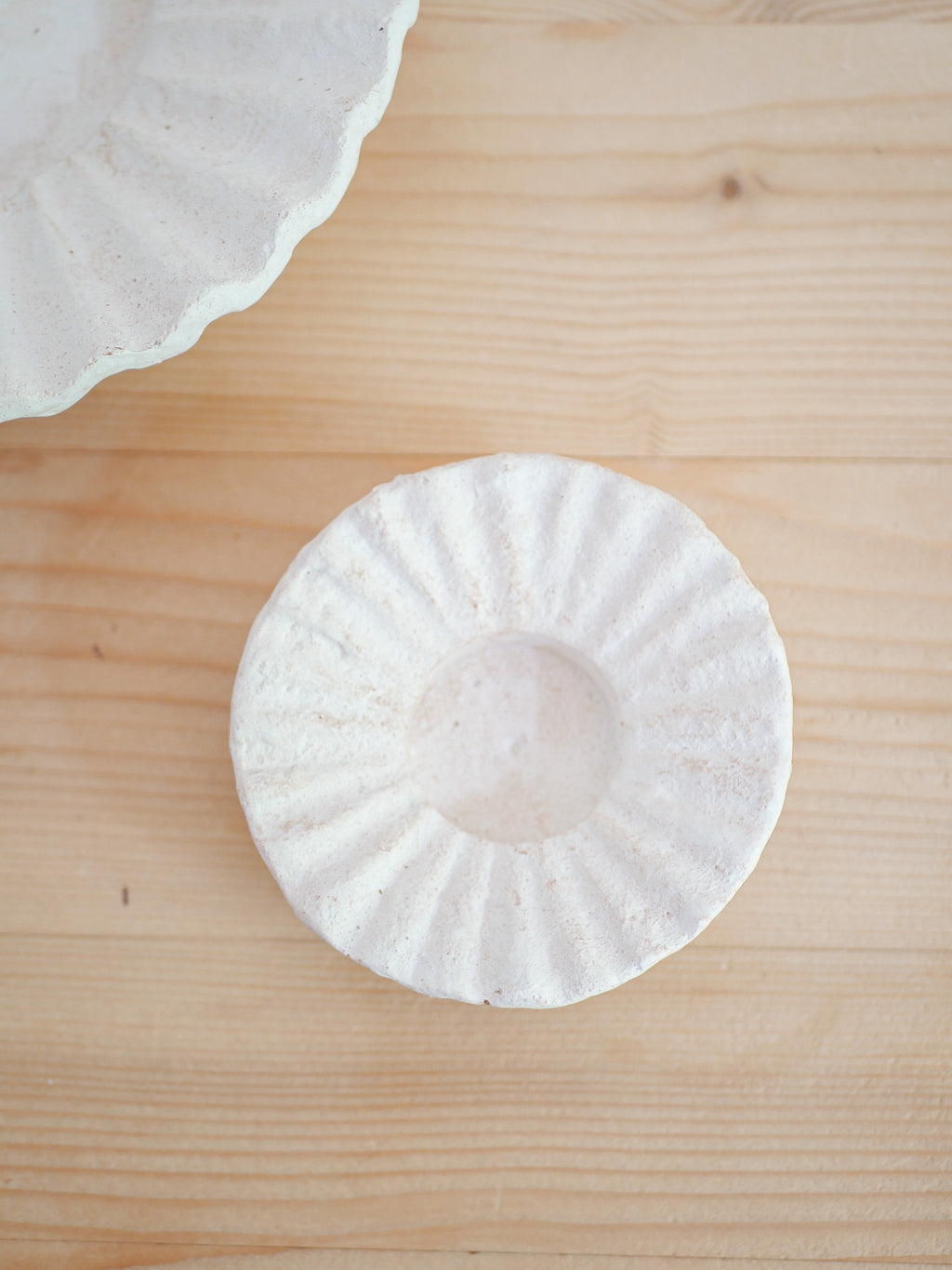 Bougeoirs coquillage en ciment