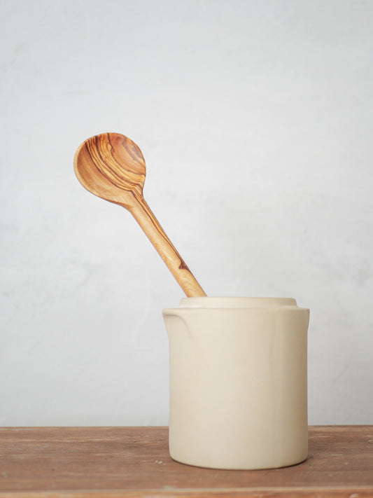 Cuillère en Bois d’Olivier – Robustesse et Élégance